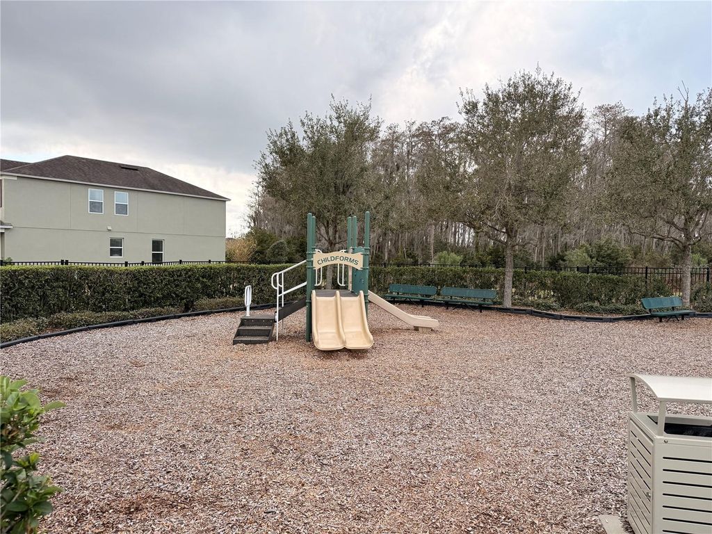 Image 41 of property listing at 12121 HOMESTEAD PARK LANE, Orlando, FL 32824