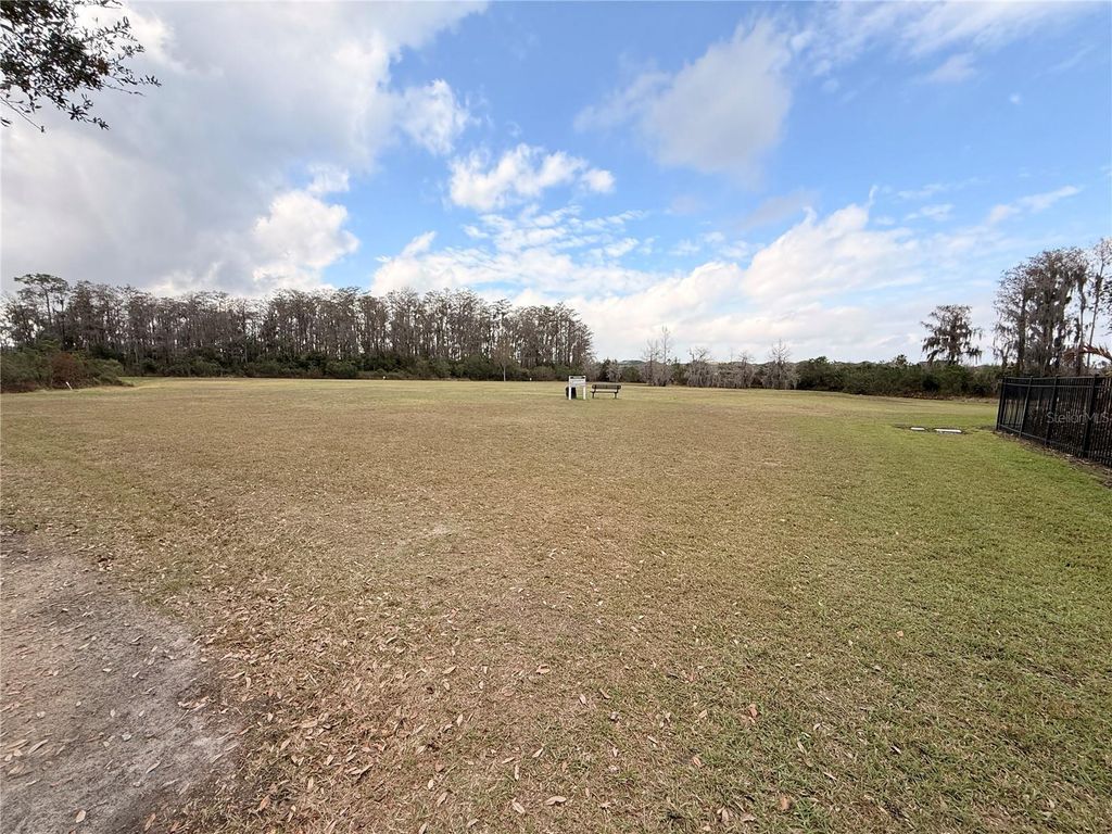 Image 44 of property listing at 12121 HOMESTEAD PARK LANE, Orlando, FL 32824