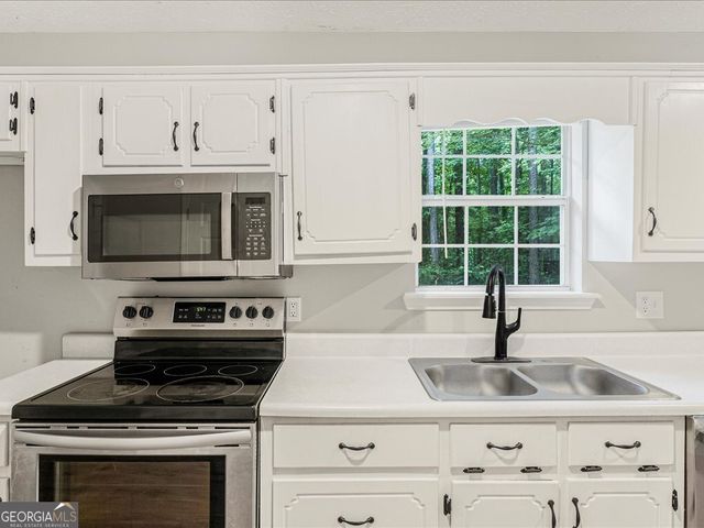 98 BRENDA Circle, Rockmart, GA 30153