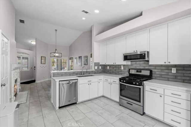 7055 Montana, Fontana, CA 92336