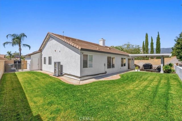 7055 Montana, Fontana, CA 92336