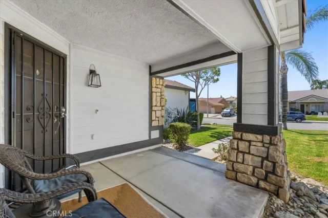 7055 Montana, Fontana, CA 92336