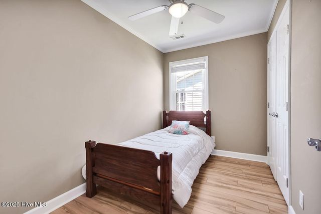4069 4th Street, Surf City, NC 28445