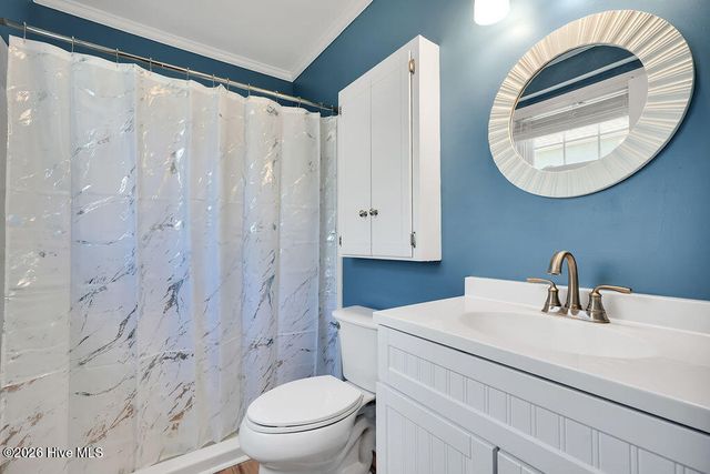 4069 4th Street, Surf City, NC 28445