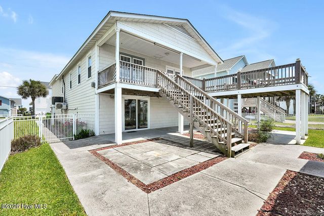 4069 4th Street, Surf City, NC 28445