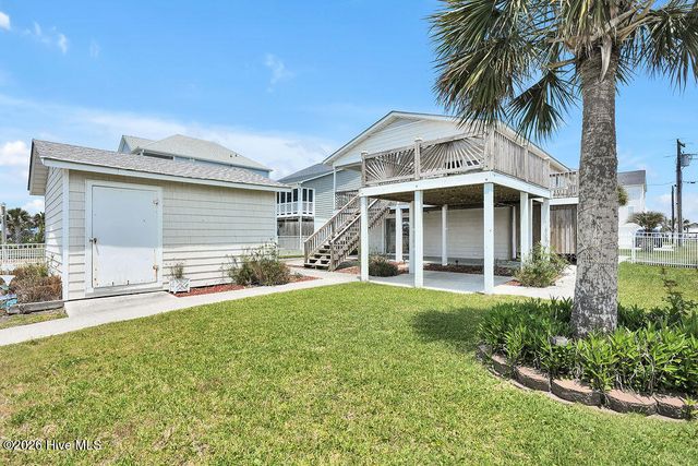 4069 4th Street, Surf City, NC 28445