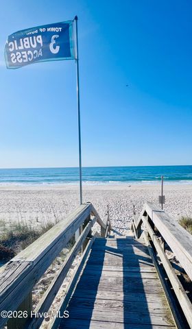 4069 4th Street, Surf City, NC 28445