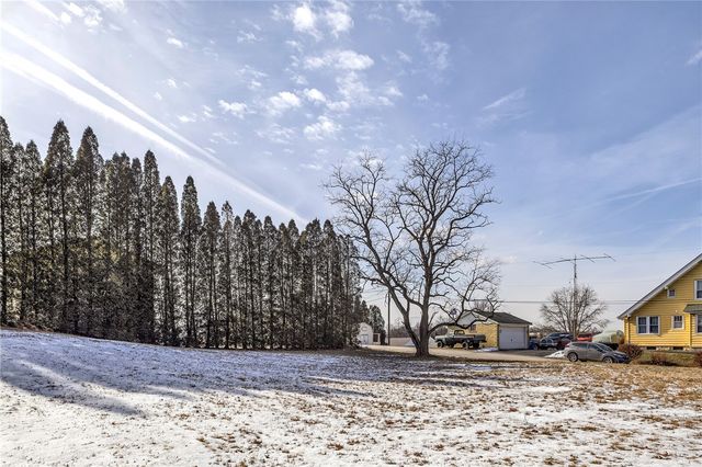 - Soltis, North Huntingdon, PA 15642