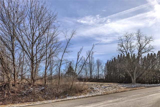 - Soltis, North Huntingdon, PA 15642