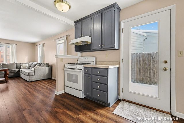 128 43rd Street, Grand Rapids, MI 49548