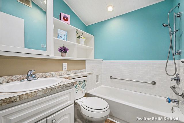 128 43rd Street, Grand Rapids, MI 49548