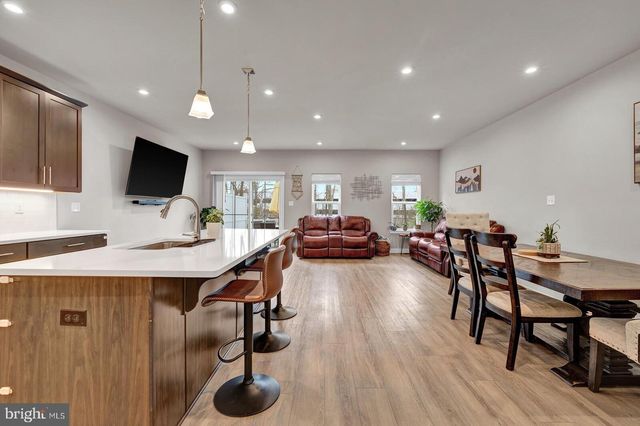 14 PRATT LANE, Lawrence Township, NJ 08648