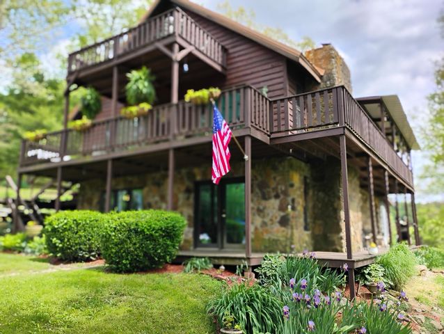 129 Douglas Hollow, Olive Hill, KY 41164