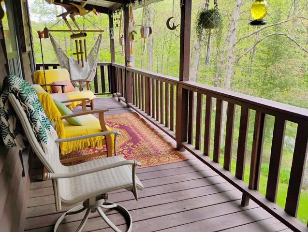 129 Douglas Hollow, Olive Hill, KY 41164