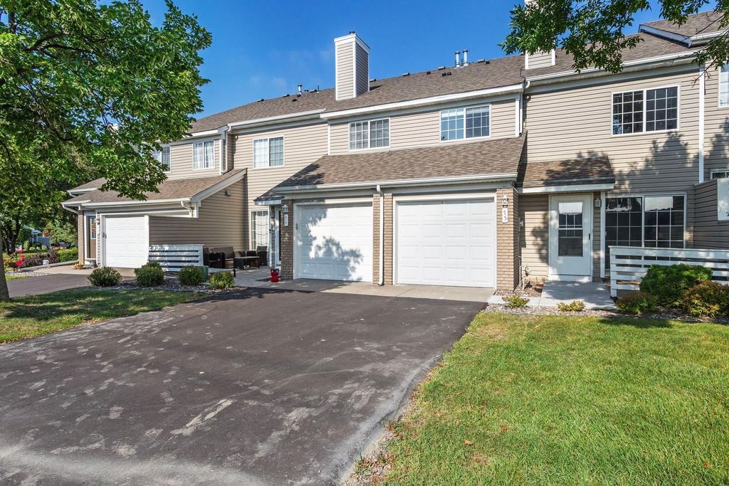 5995 Wedgewood Lane N 75, Plymouth, MN 55446