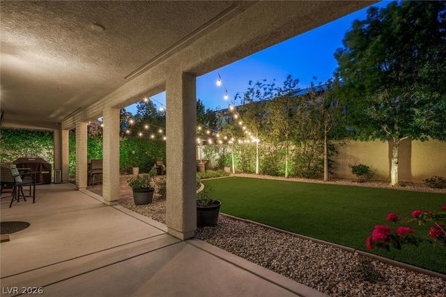 10142 Meriweather Grove Avenue, Las Vegas, NV 89166