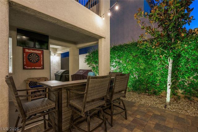 10142 Meriweather Grove Avenue, Las Vegas, NV 89166