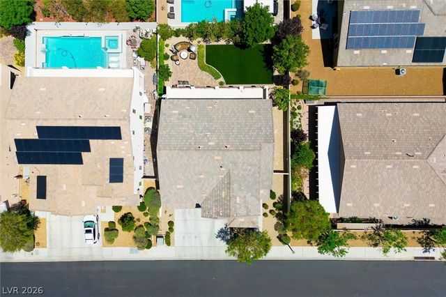 10142 Meriweather Grove Avenue, Las Vegas, NV 89166