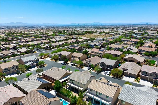 10142 Meriweather Grove Avenue, Las Vegas, NV 89166