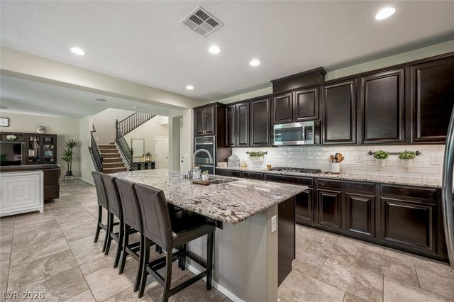 10142 Meriweather Grove Avenue, Las Vegas, NV 89166
