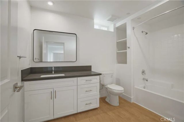 8750 Sepulveda Boulevard 210, North Hills, CA 91343