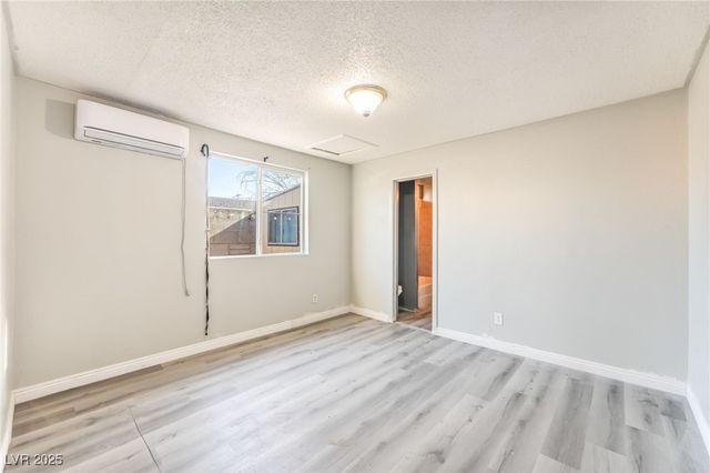 2526 Sunrise Street, Las Vegas, NV 89101