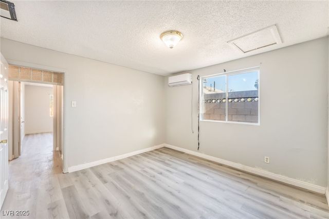 2526 Sunrise Street, Las Vegas, NV 89101