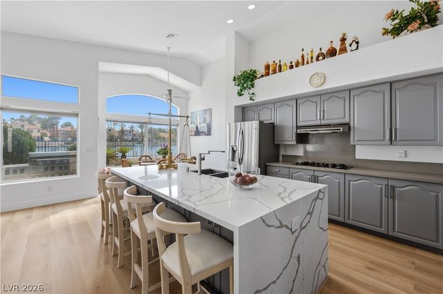 2933 Harbor Cove Drive, Las Vegas, NV 89128