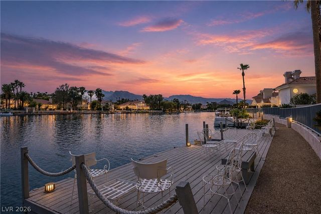 2933 Harbor Cove Drive, Las Vegas, NV 89128