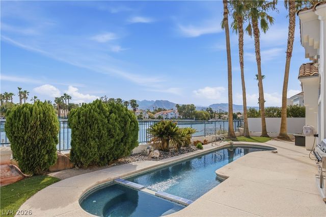2933 Harbor Cove Drive, Las Vegas, NV 89128