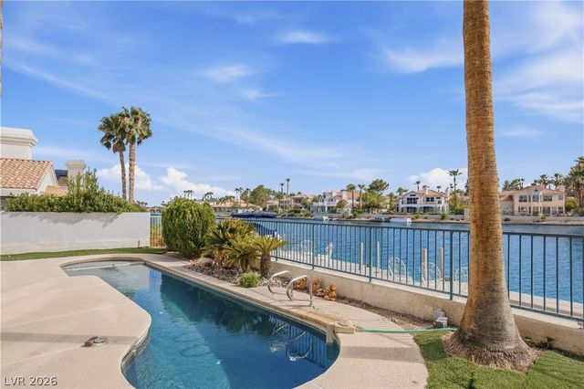 2933 Harbor Cove Drive, Las Vegas, NV 89128