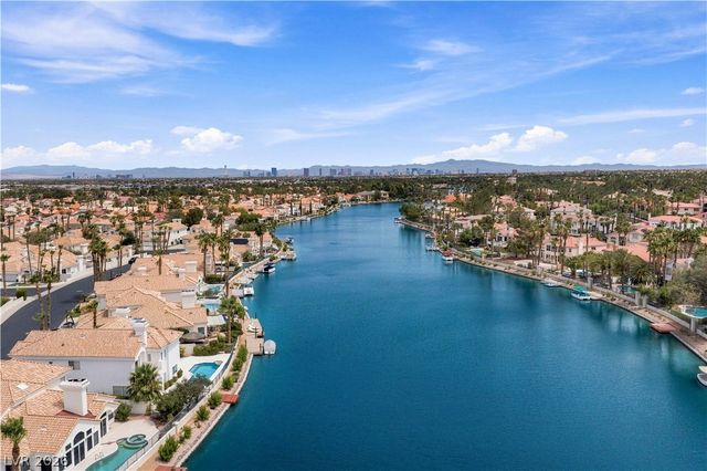 2933 Harbor Cove Drive, Las Vegas, NV 89128