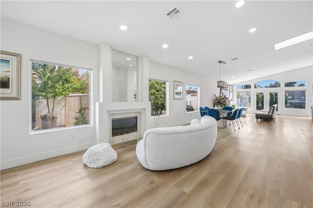 2933 Harbor Cove Drive, Las Vegas, NV 89128