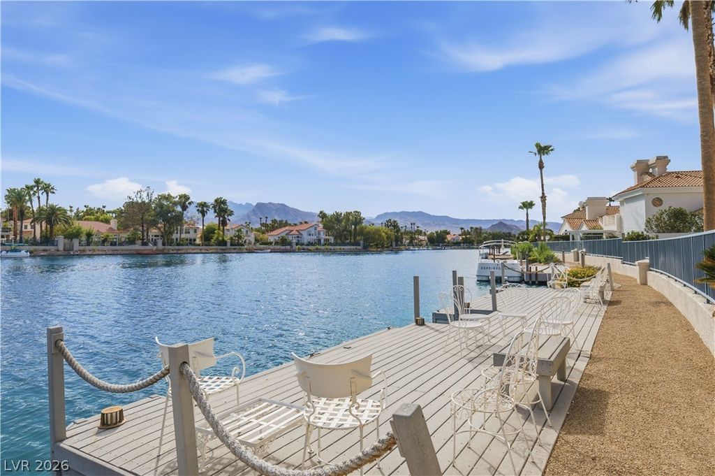 2933 Harbor Cove Drive, Las Vegas, NV 89128 — photo 3