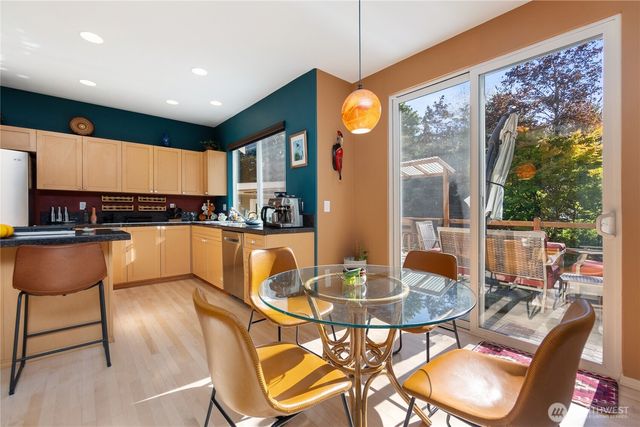 23319 NE 142nd Place, Woodinville, WA 98077