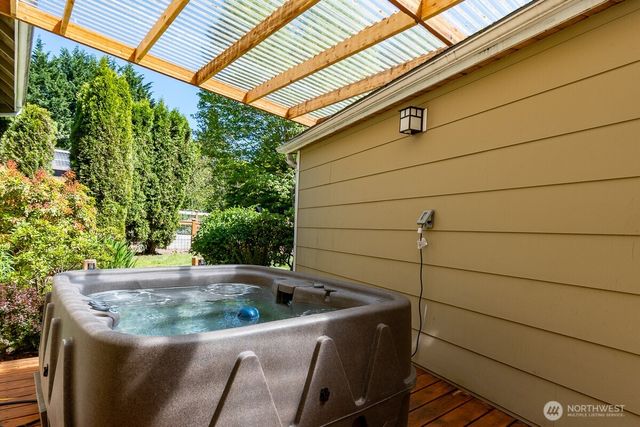 23319 NE 142nd Place, Woodinville, WA 98077