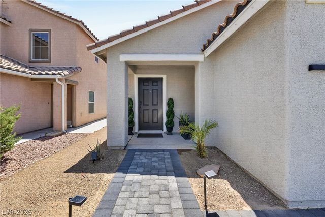 6377 Whispering Clouds Court, Las Vegas, NV 89141
