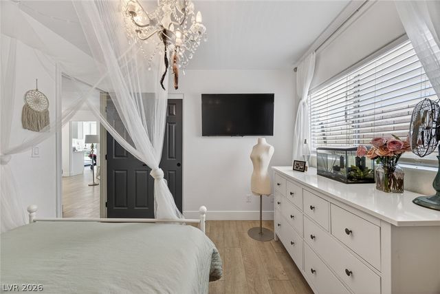 6377 Whispering Clouds Court, Las Vegas, NV 89141