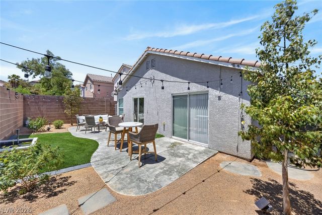 6377 Whispering Clouds Court, Las Vegas, NV 89141