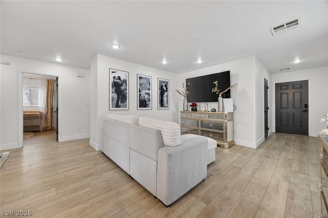 6377 Whispering Clouds Court, Las Vegas, NV 89141
