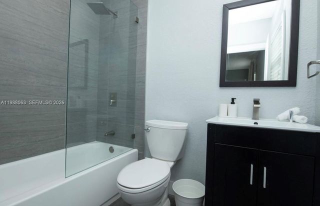 801 NW 1st Ave 801, Fort Lauderdale, FL 33311