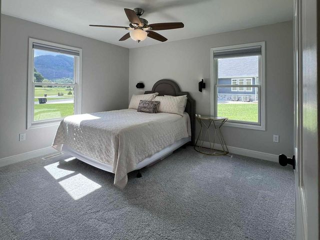 27 Valhalla Avenue, Jenkins, KY 41537