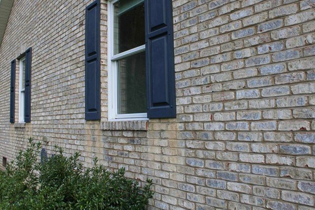 27 Valhalla Avenue, Jenkins, KY 41537