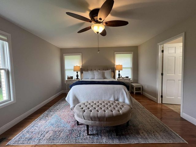 27 Valhalla Avenue, Jenkins, KY 41537