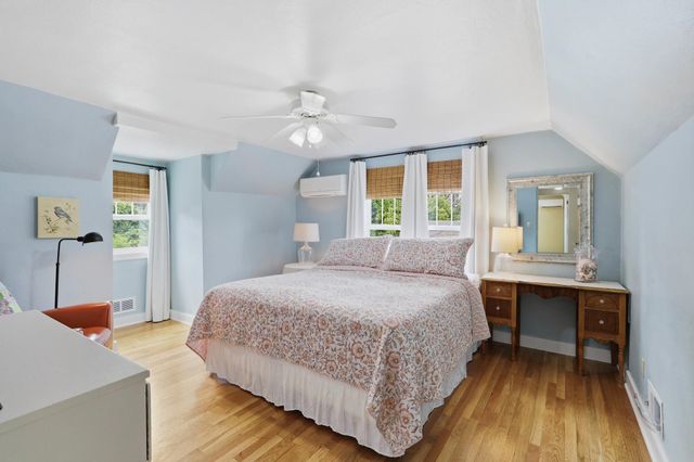24 W 18th Ave, Spokane, WA 99203