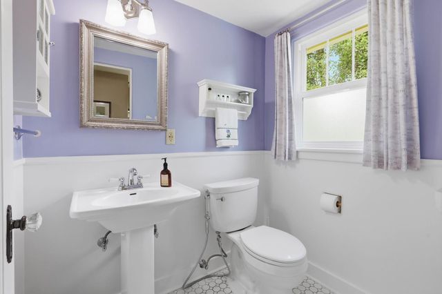 24 W 18th Ave, Spokane, WA 99203