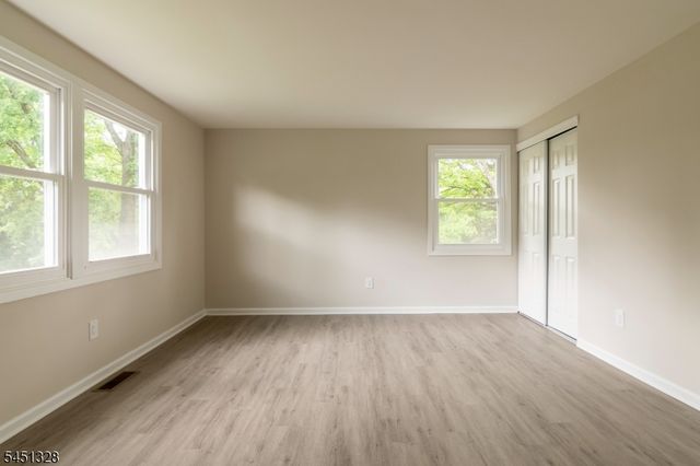 4 Overbrook Rd, Franklin Twp., NJ 08873