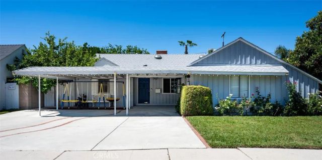 17443 Elkwood, Northridge, CA 91325
