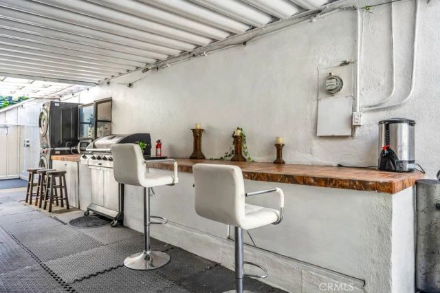 17443 Elkwood, Northridge, CA 91325