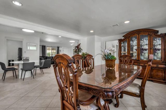 17443 Elkwood, Northridge, CA 91325